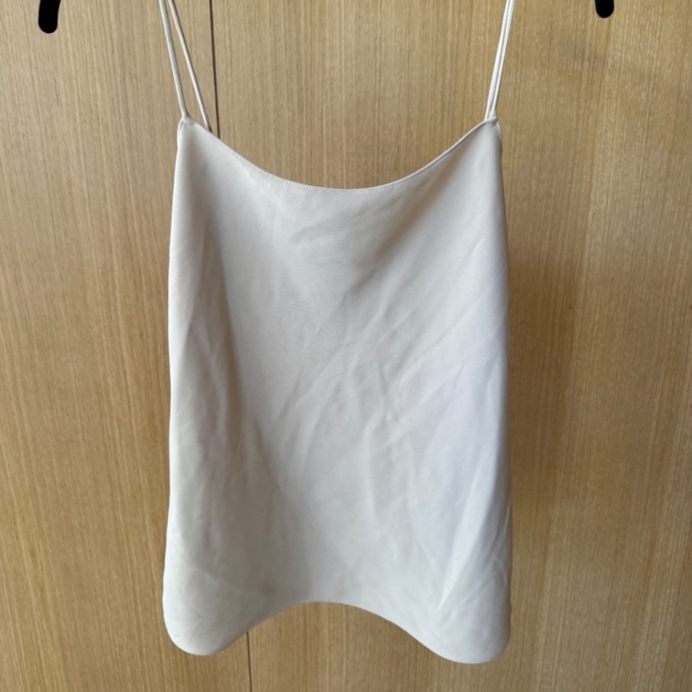 Theory Cream Slip Top Size Small